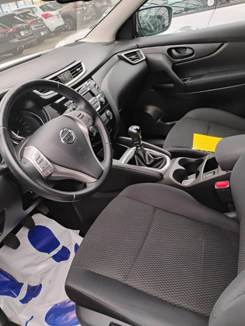 Nissan Qashqai - Zdjęcie 8