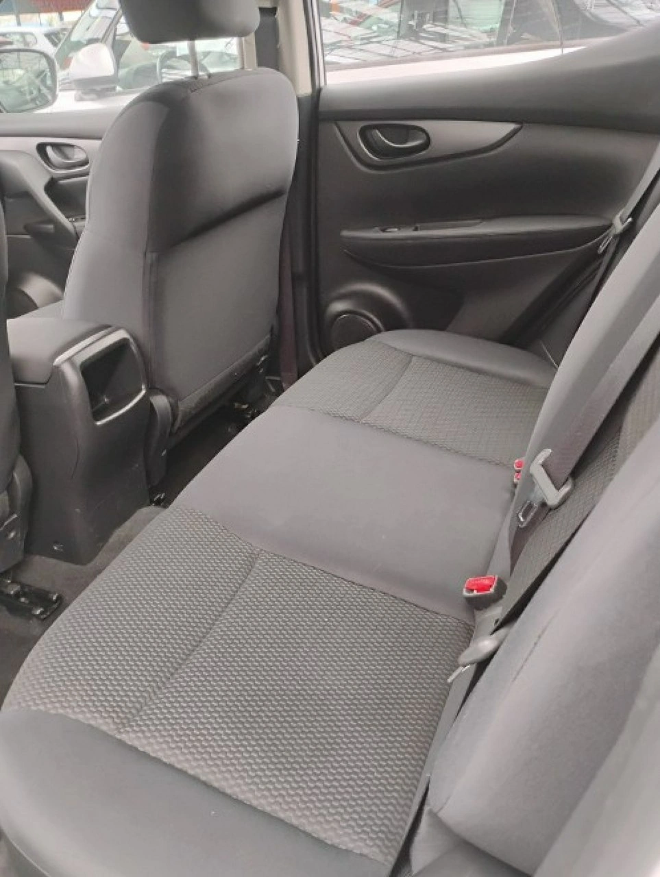 Nissan Qashqai - Zdjęcie 21