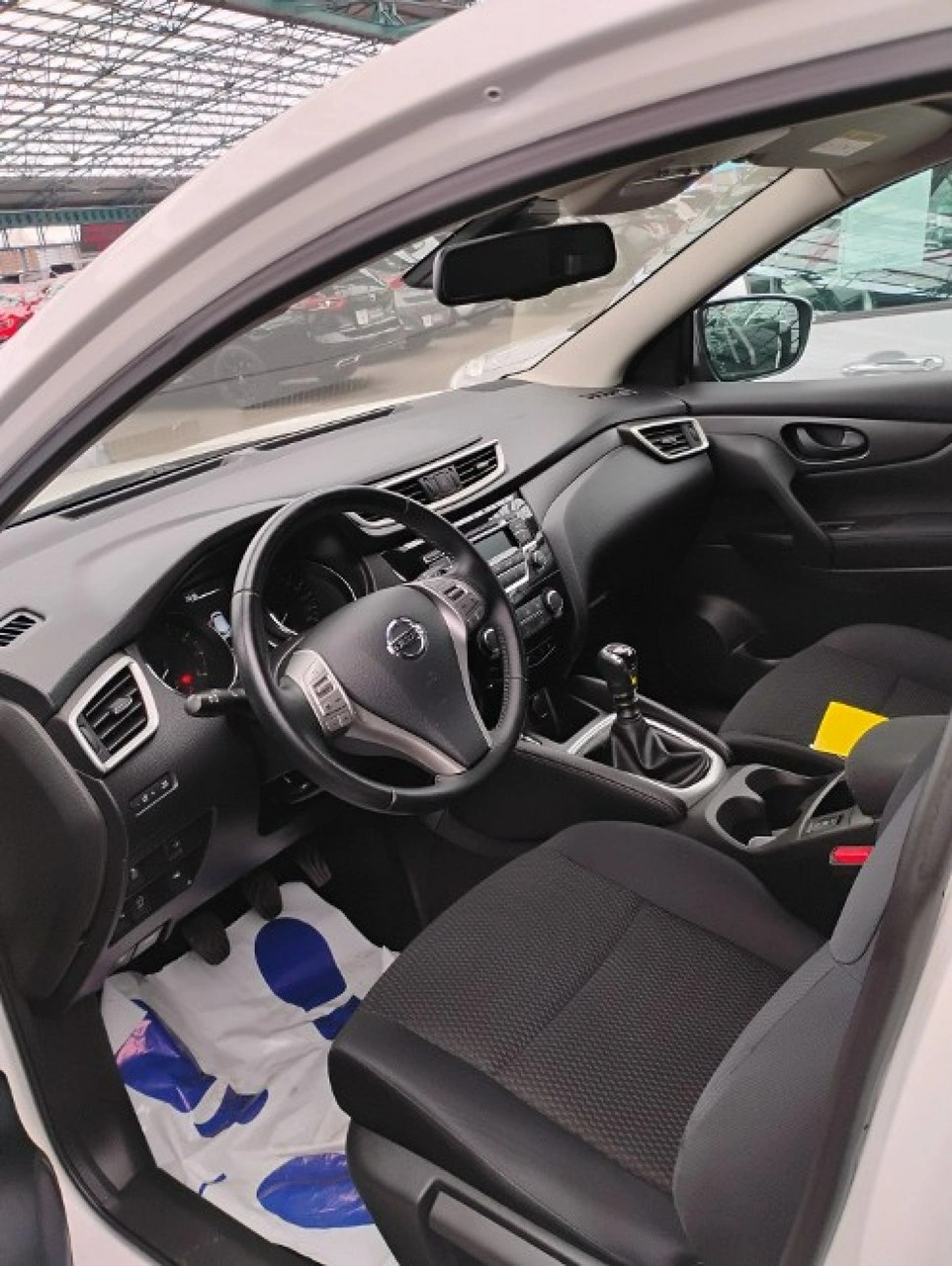 Nissan Qashqai - Zdjęcie 13