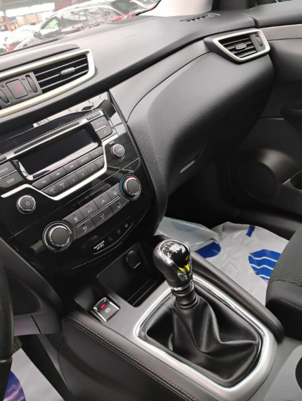 Nissan Qashqai - Zdjęcie 11