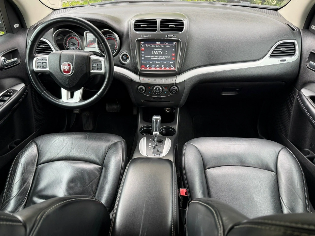 Fiat Freemont - Zdjęcie 9