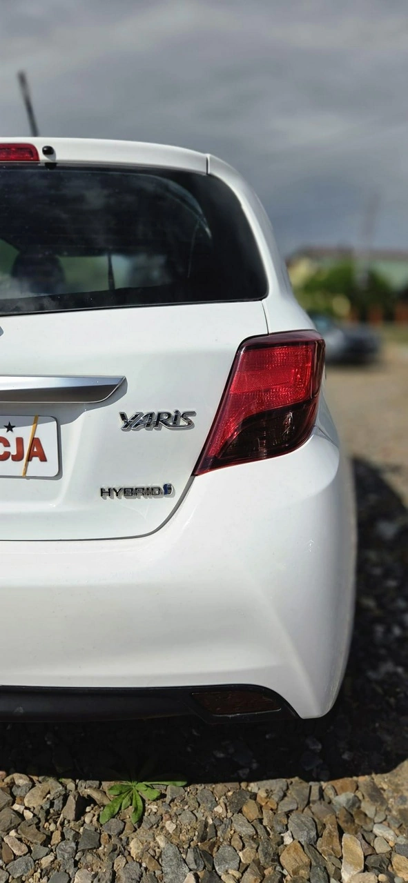 Toyota Yaris - Zdjęcie 6
