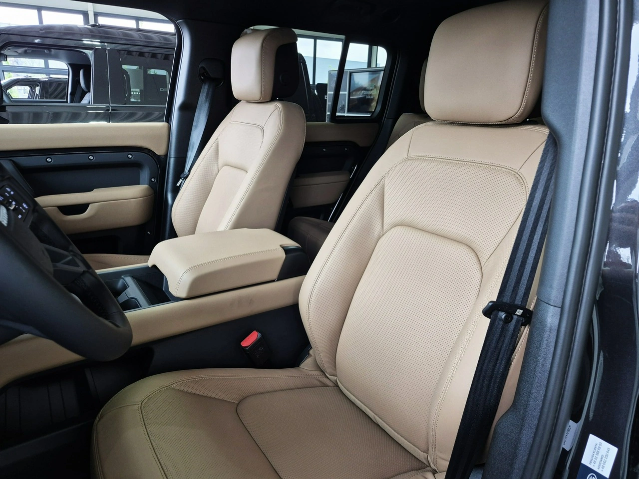 Land Rover Defender - Zdjęcie 11
