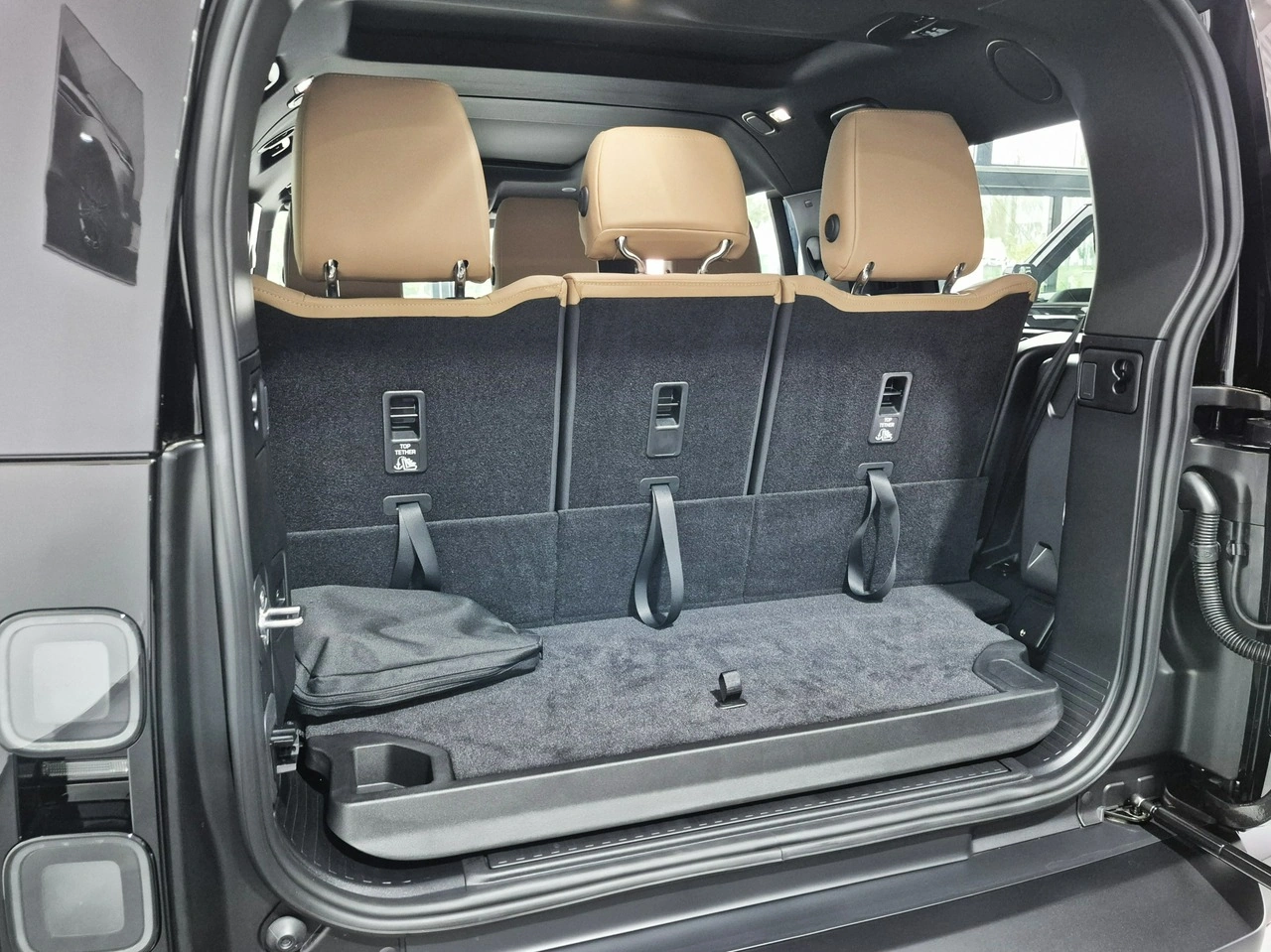 Land Rover Defender - Zdjęcie 32