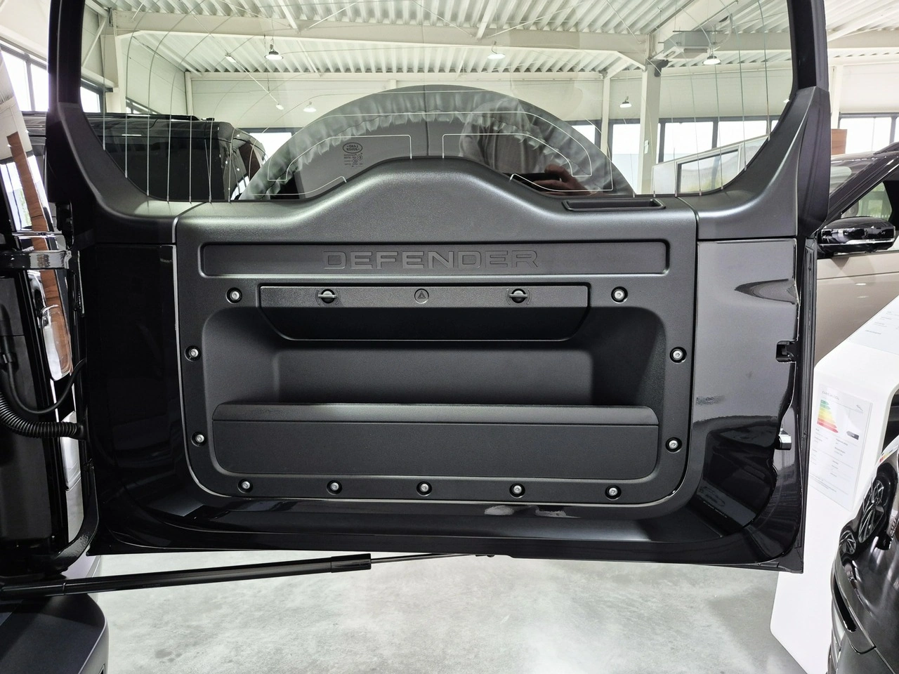 Land Rover Defender - Zdjęcie 33
