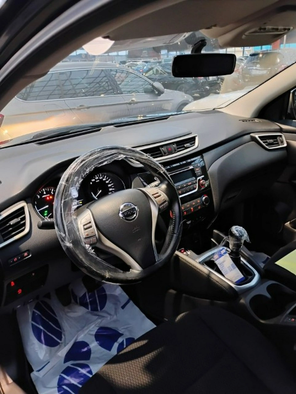 Nissan Qashqai - Zdjęcie 11