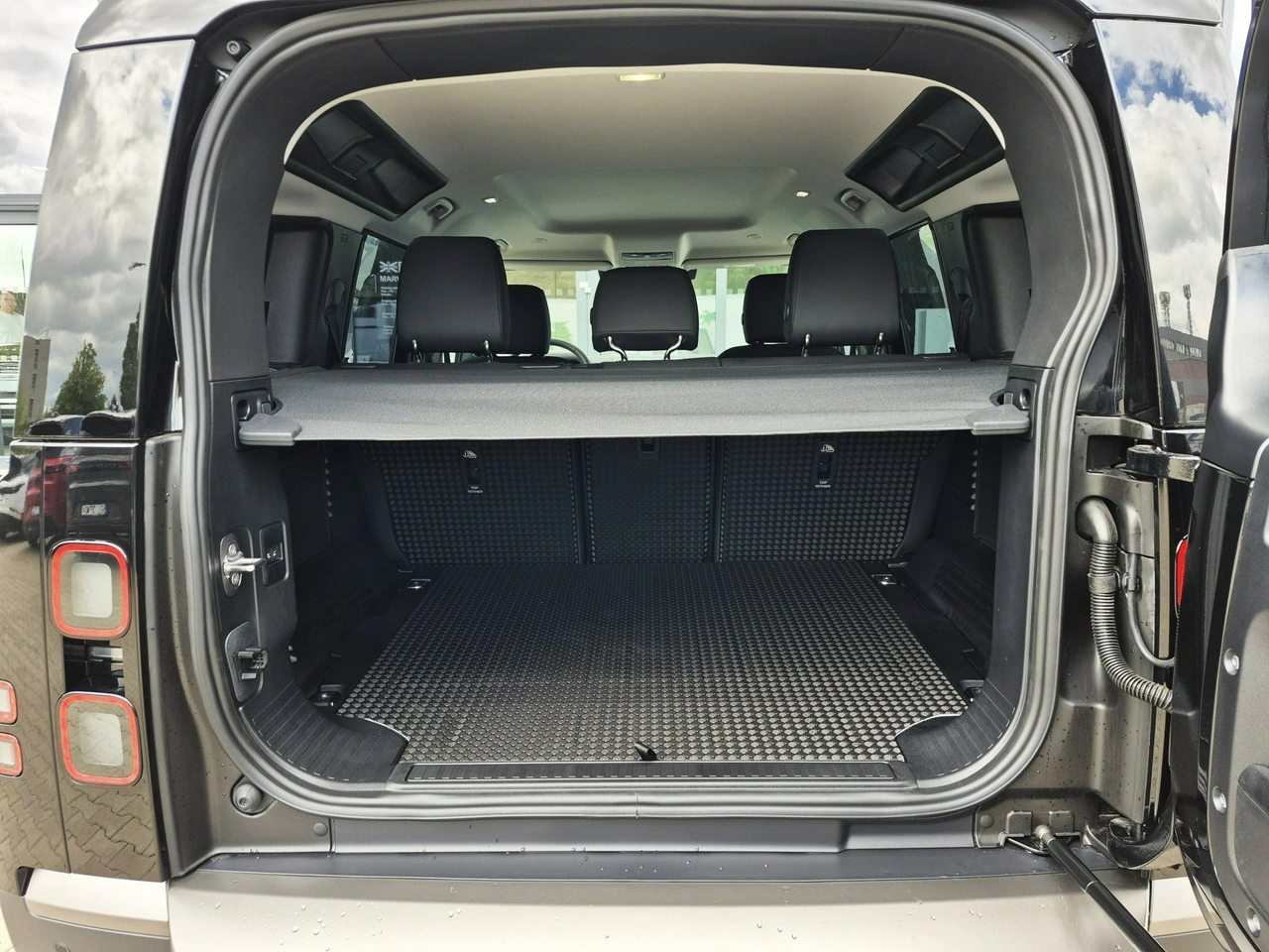 Land Rover Defender - Zdjęcie 40