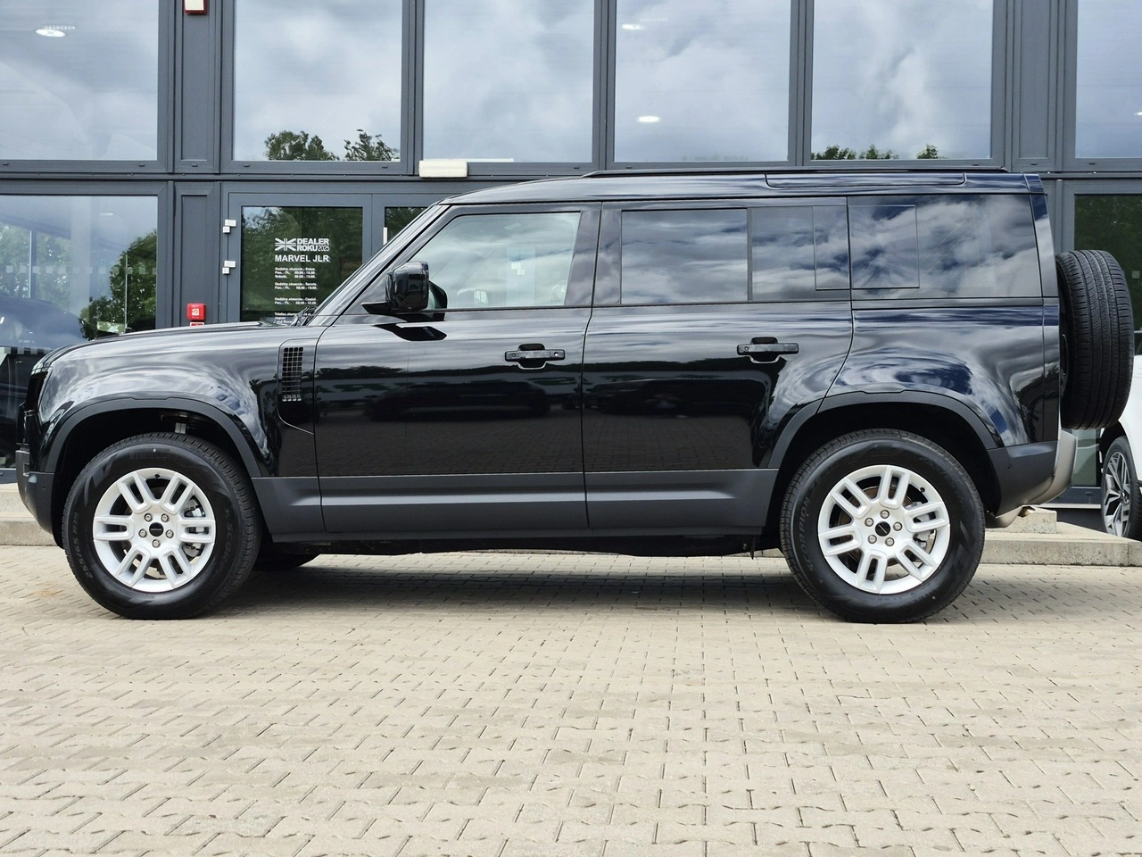 Land Rover Defender - Zdjęcie 5