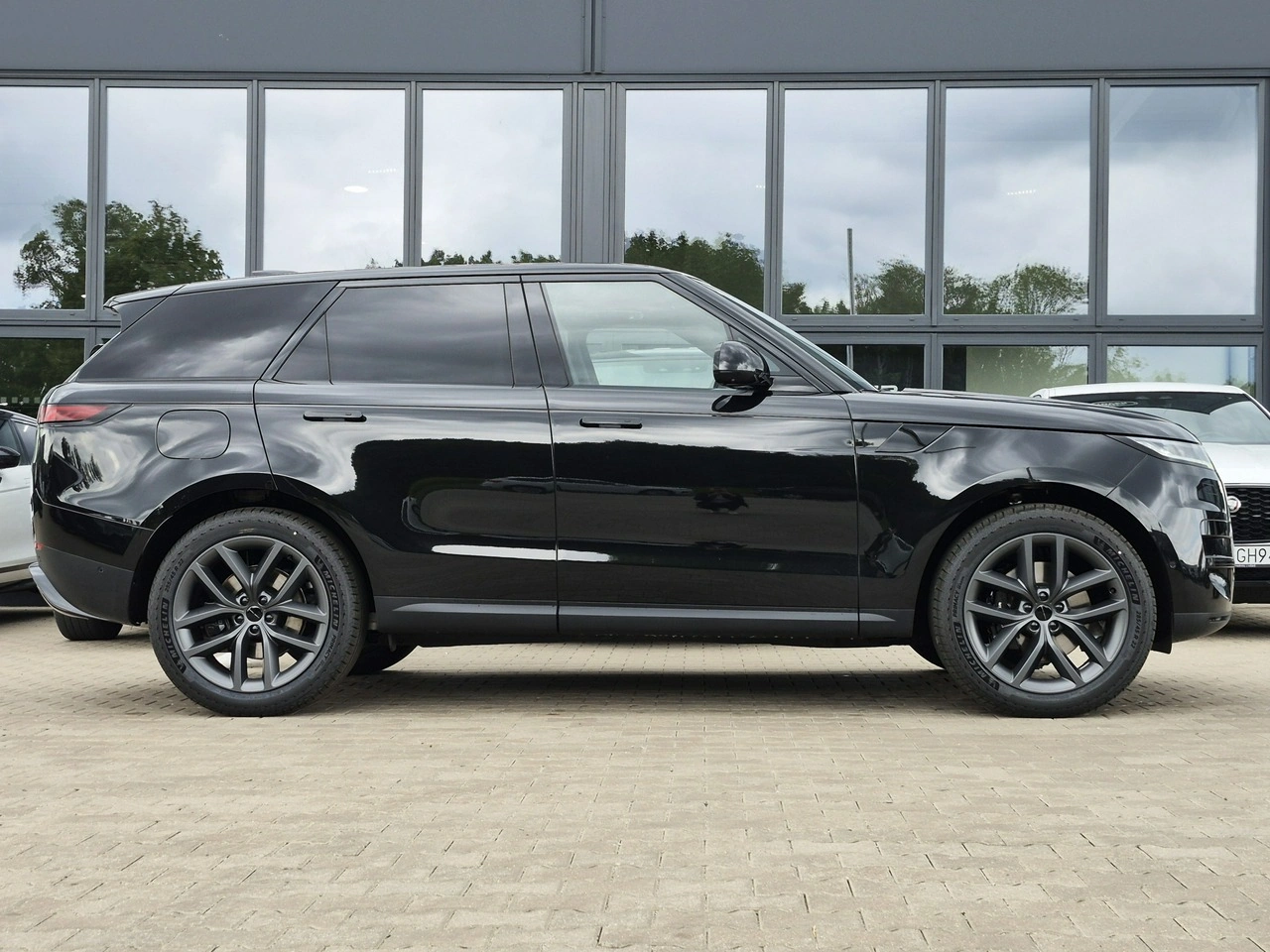 Land Rover Range Rover Sport - Zdjęcie 4