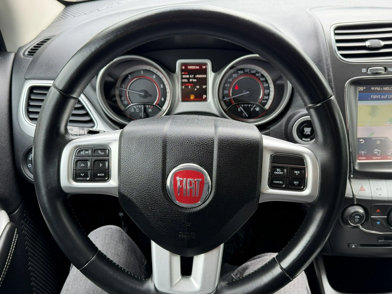 Fiat Freemont - Zdjęcie 17