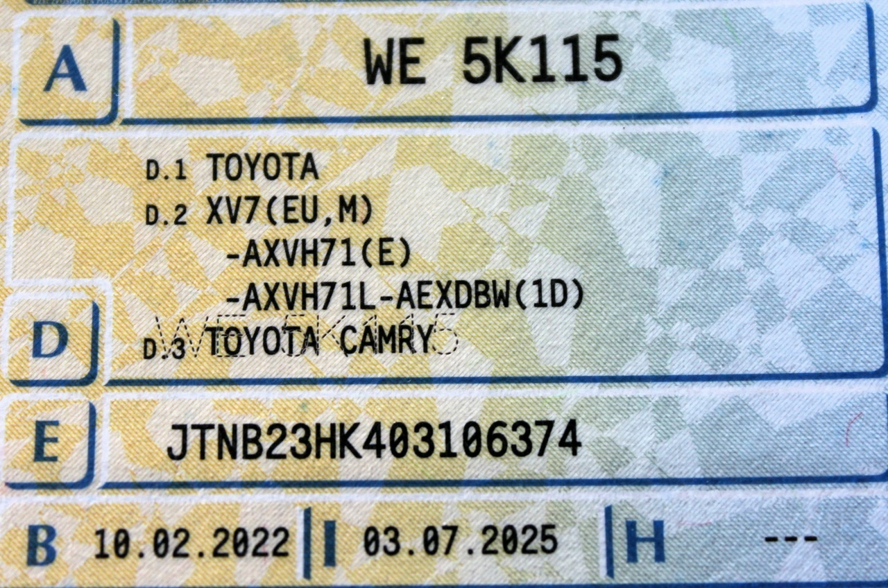 Toyota Camry - Zdjęcie 6
