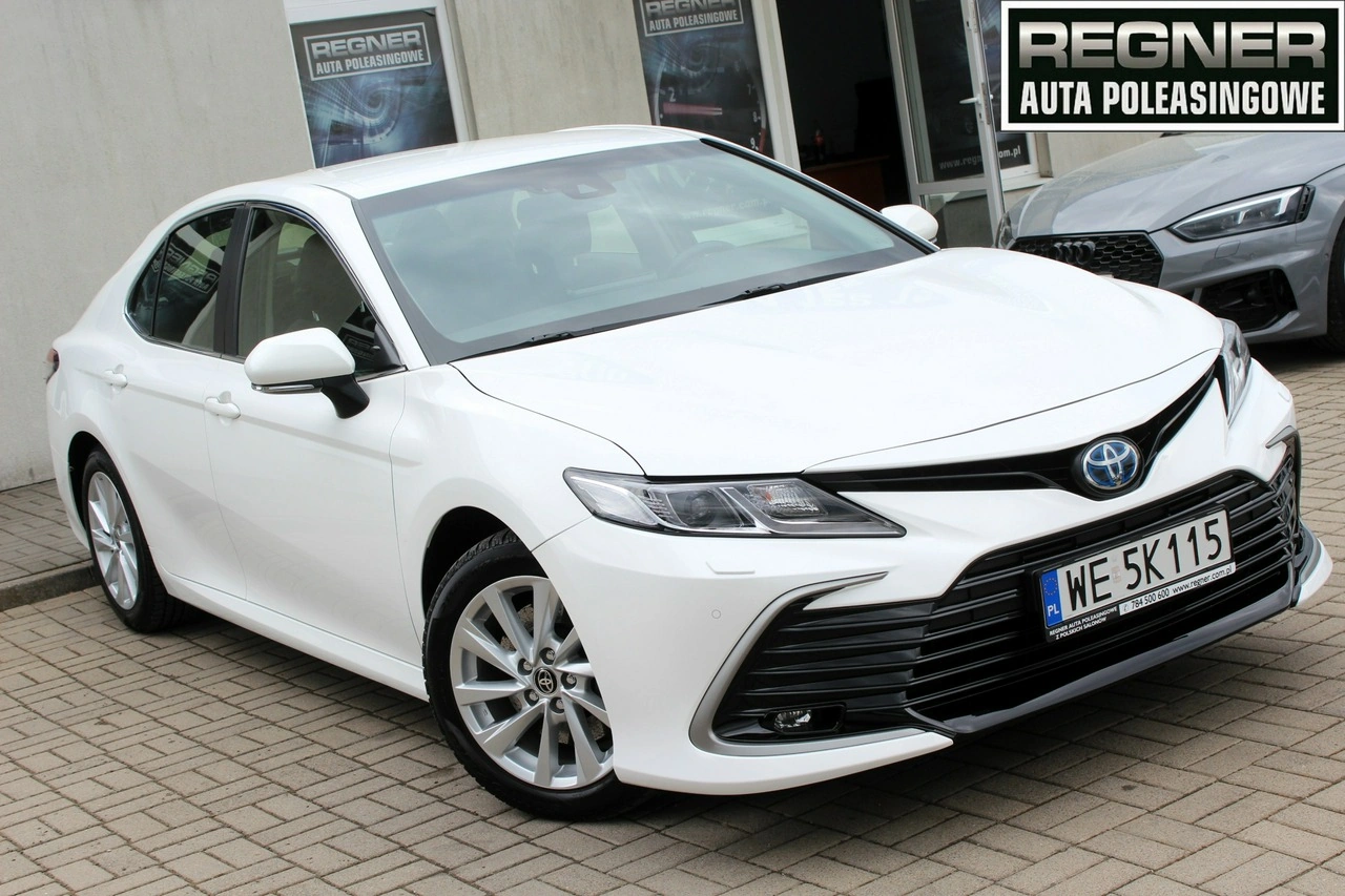 Toyota Camry - Główne zdjęcie