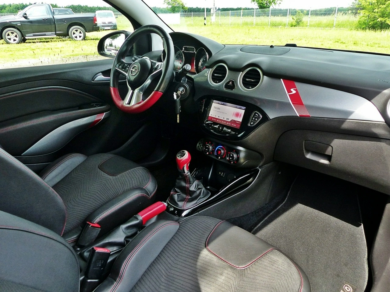 Opel Adam - Zdjęcie 23