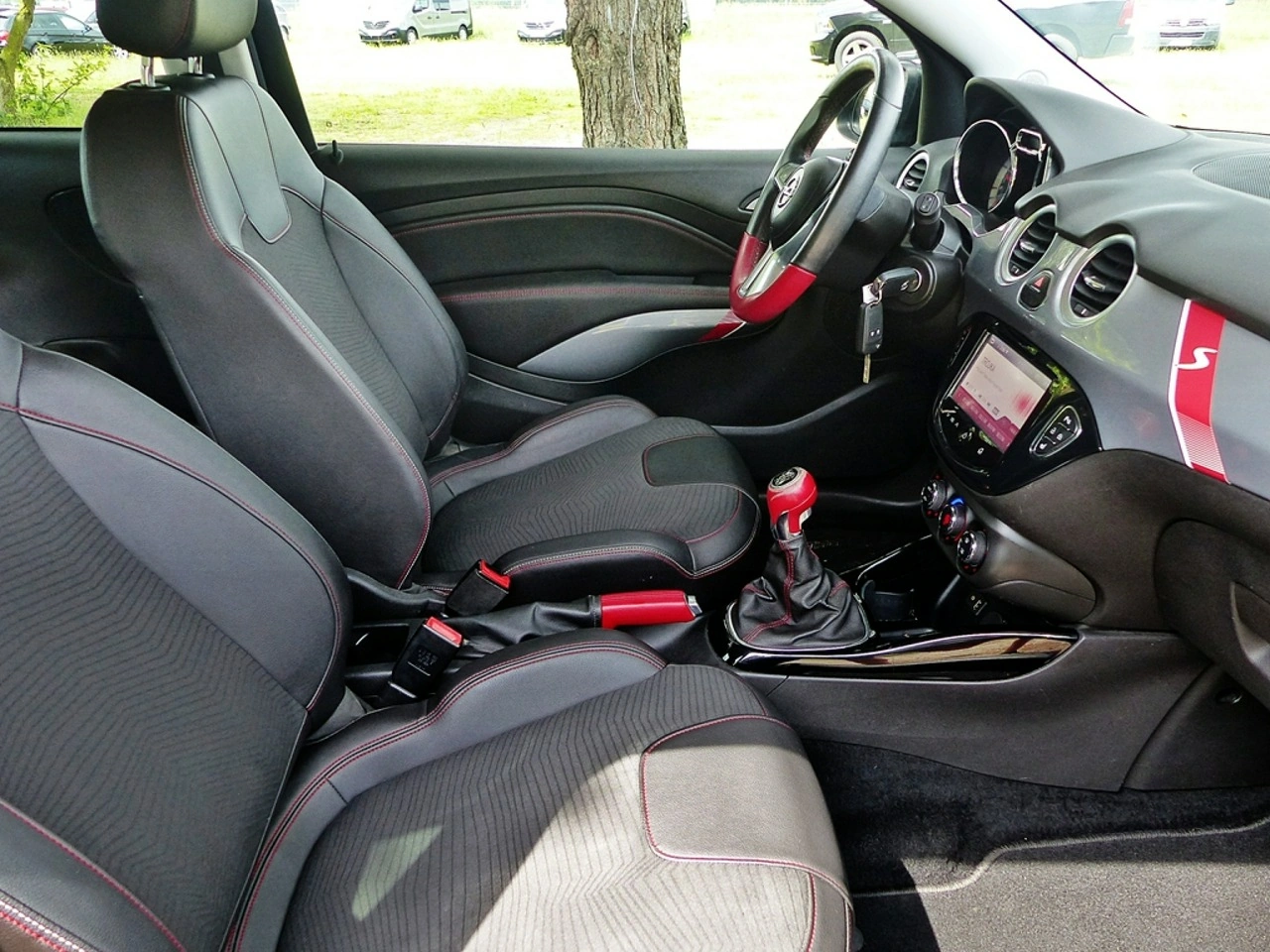 Opel Adam - Zdjęcie 25