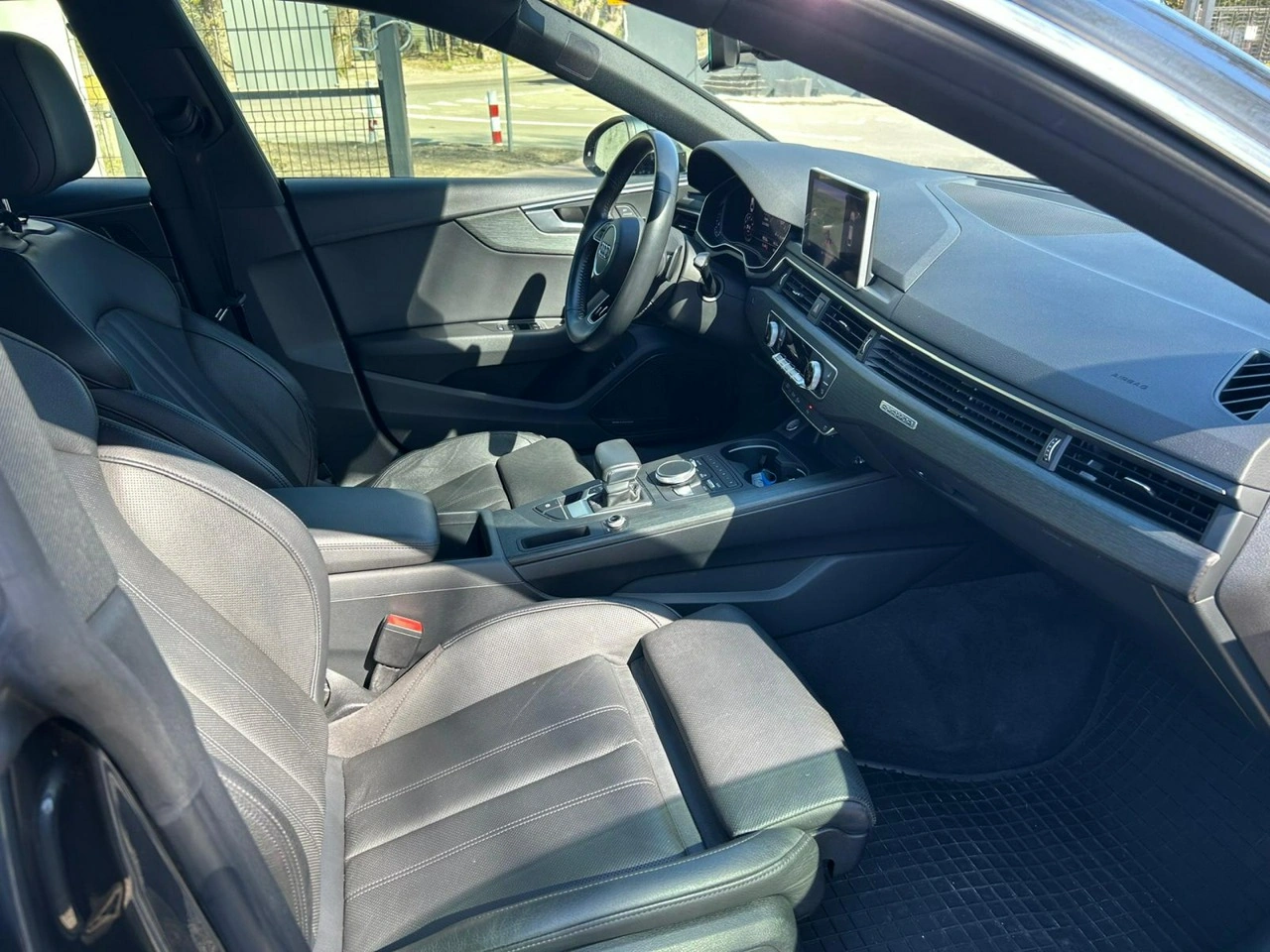 Audi A5 - Zdjęcie 12