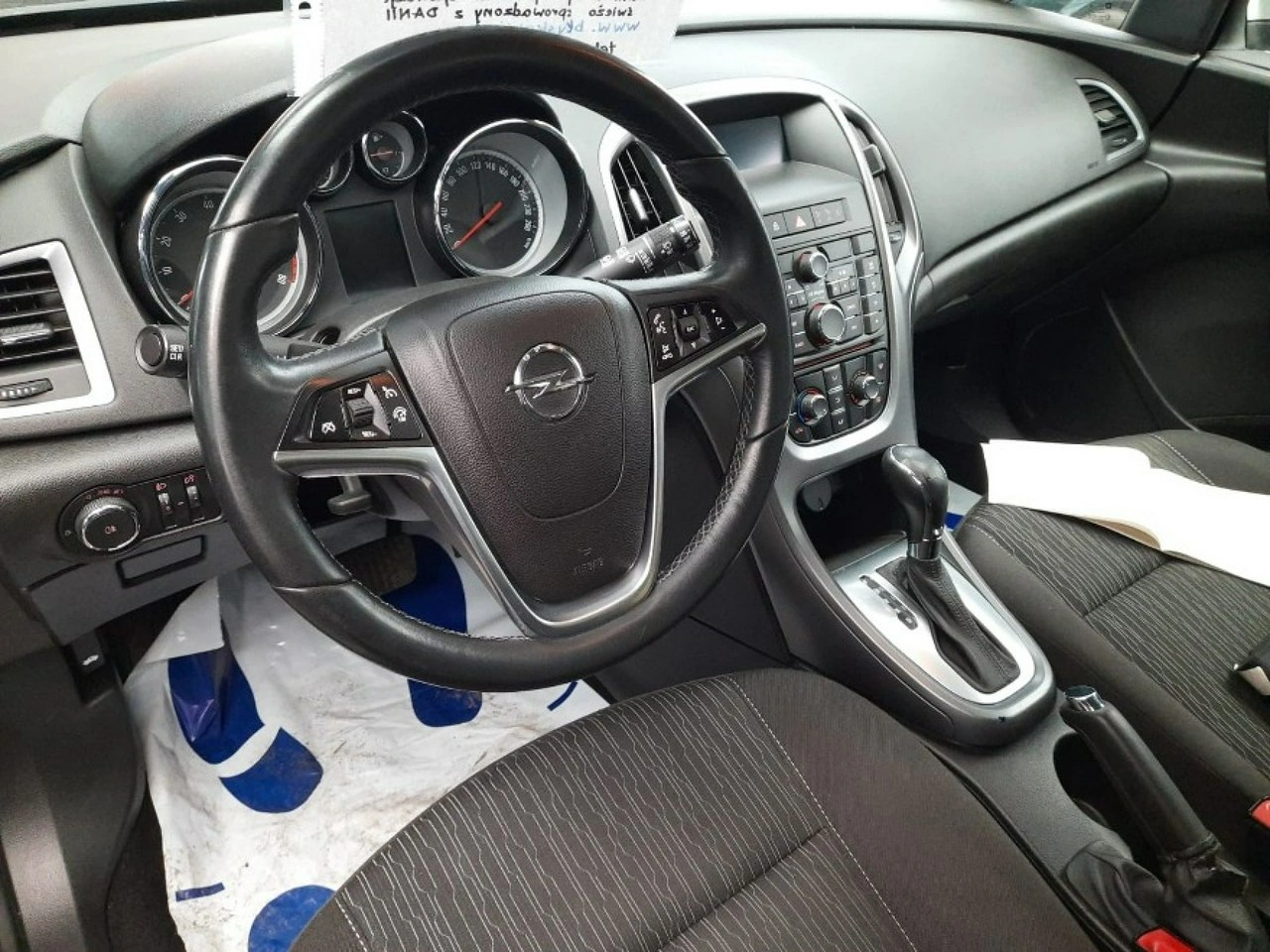 Opel Astra - Zdjęcie 12