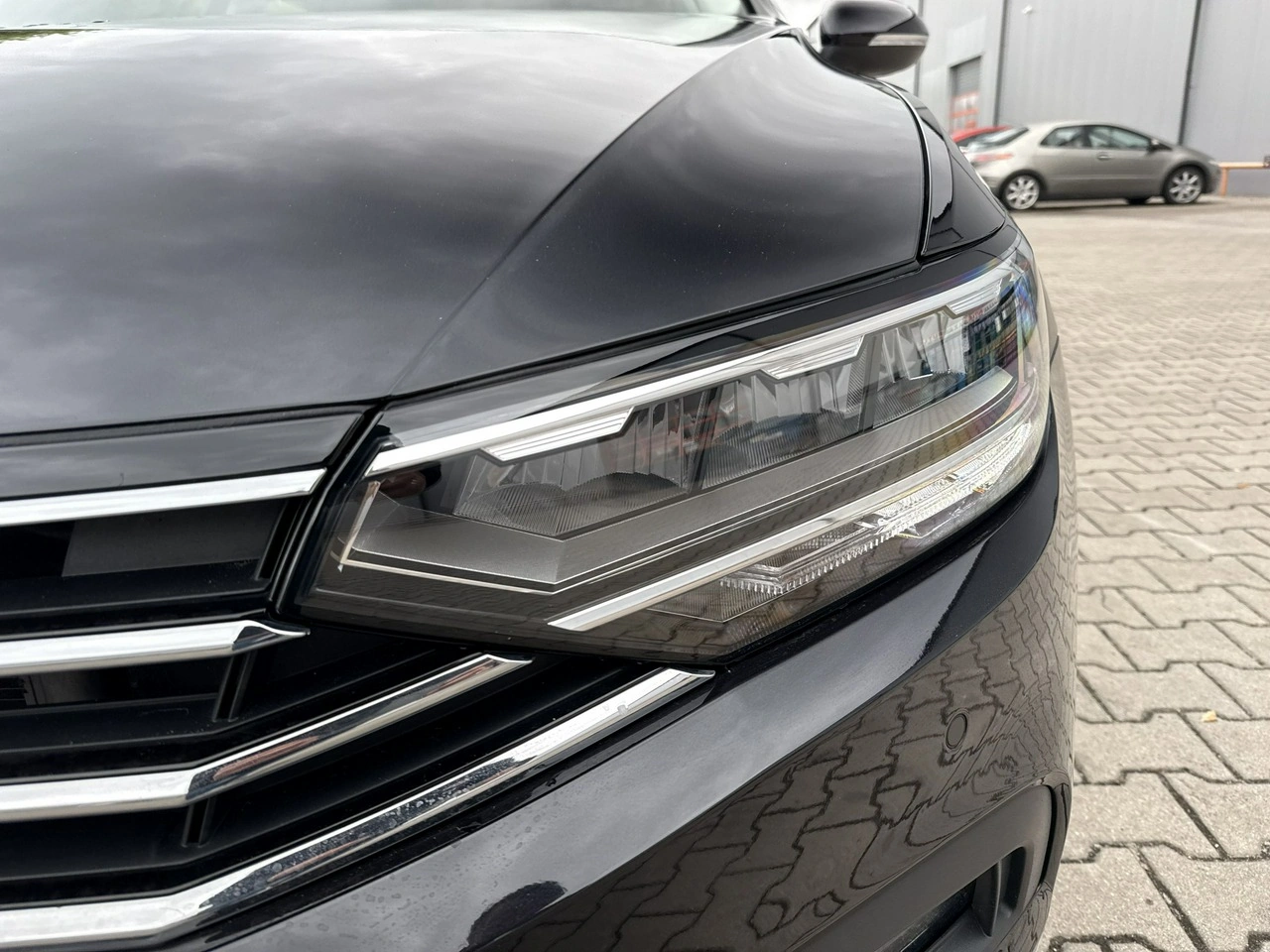 Volkswagen Passat - Zdjęcie 8