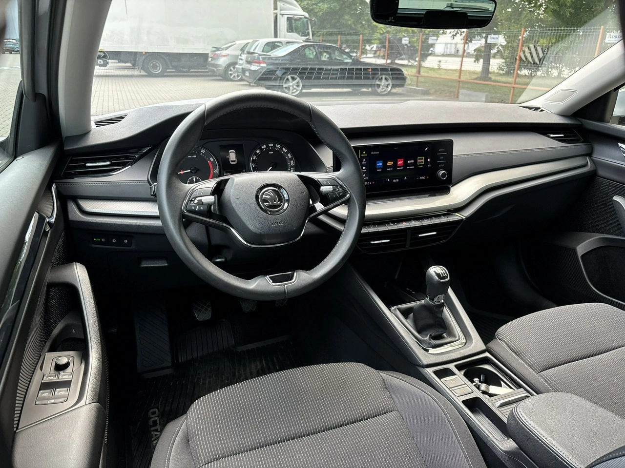 Skoda Octavia - Zdjęcie 19