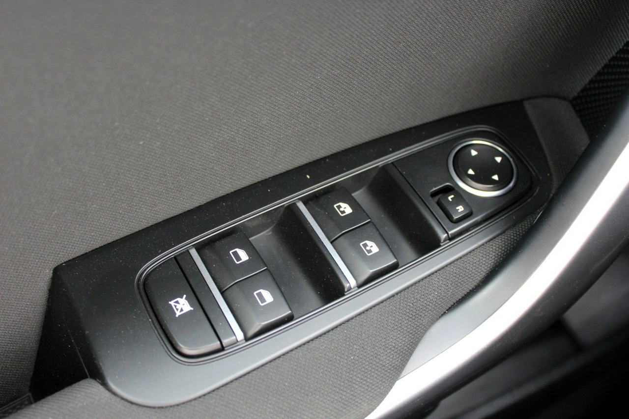 Kia Ceed - Zdjęcie 20
