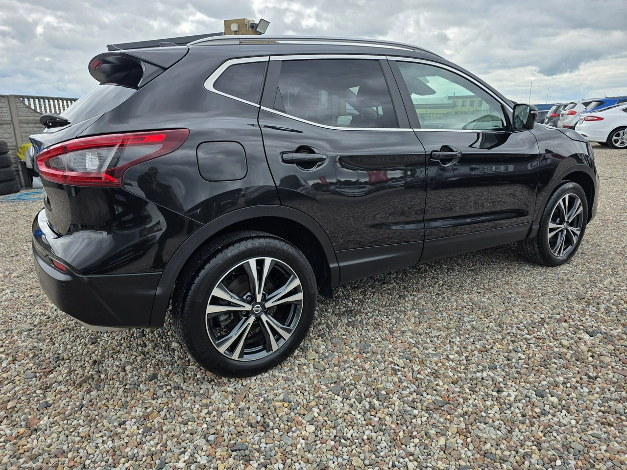 Nissan Qashqai - Zdjęcie 14