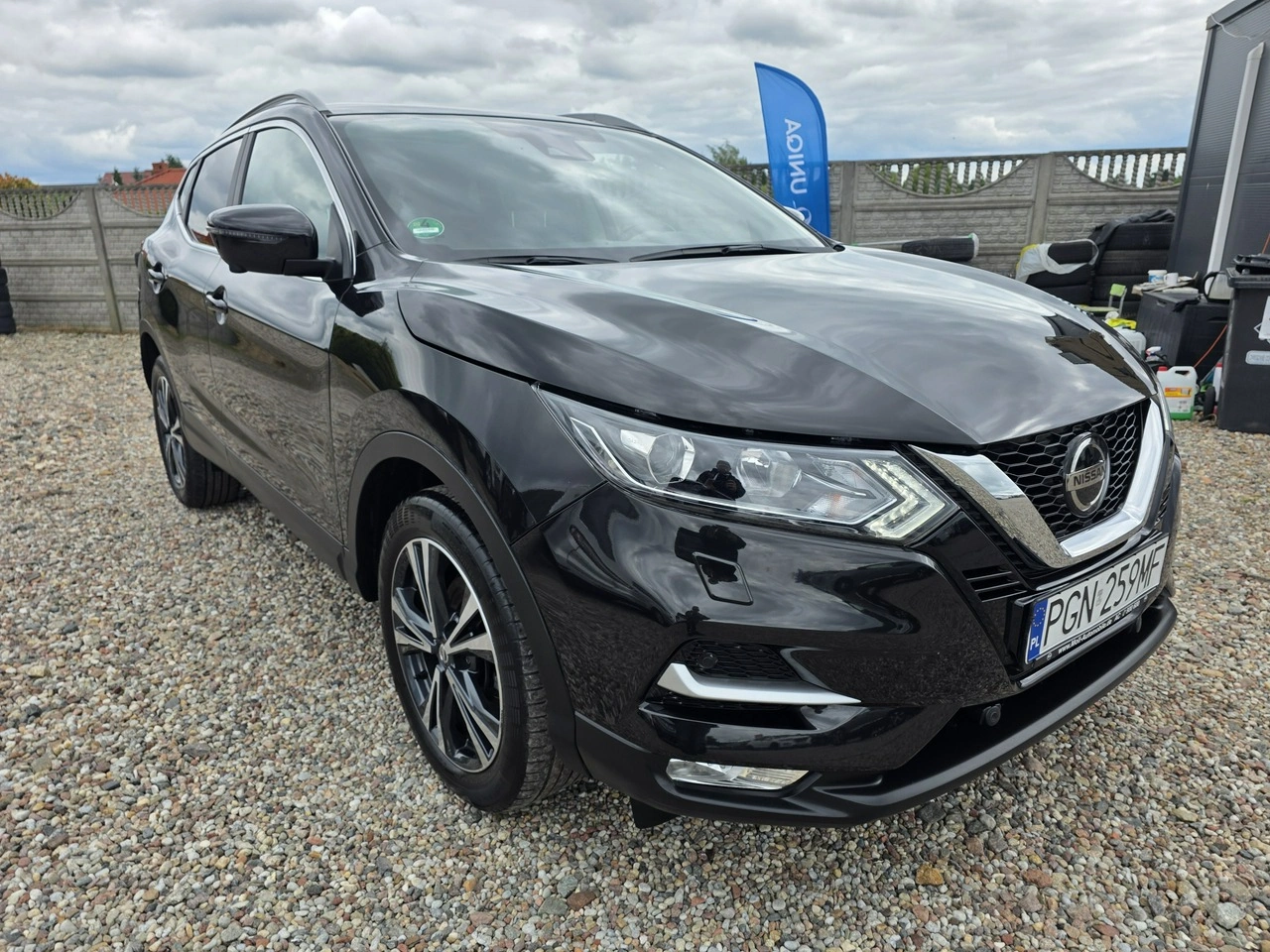 Nissan Qashqai - Zdjęcie 17