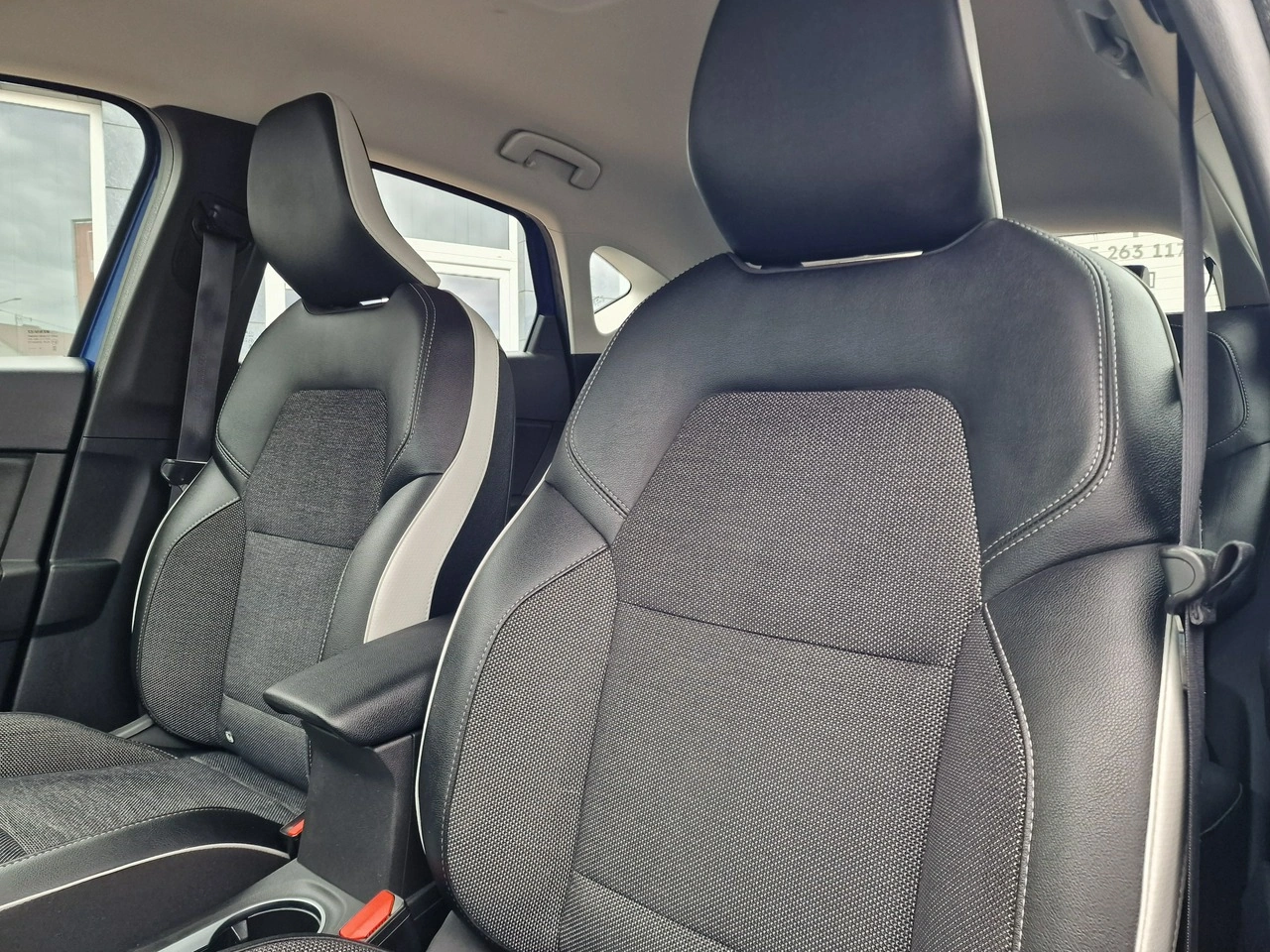 Renault Captur - Zdjęcie 19
