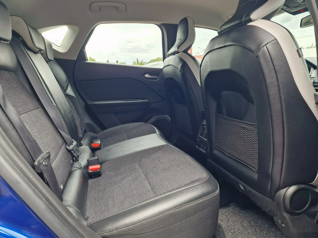 Renault Captur - Zdjęcie 22