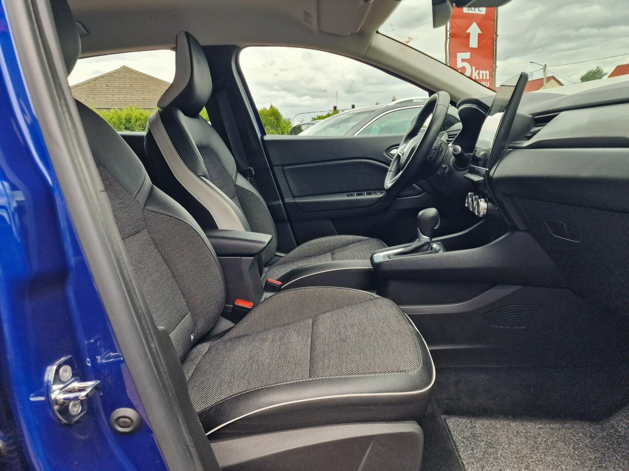 Renault Captur - Zdjęcie 24