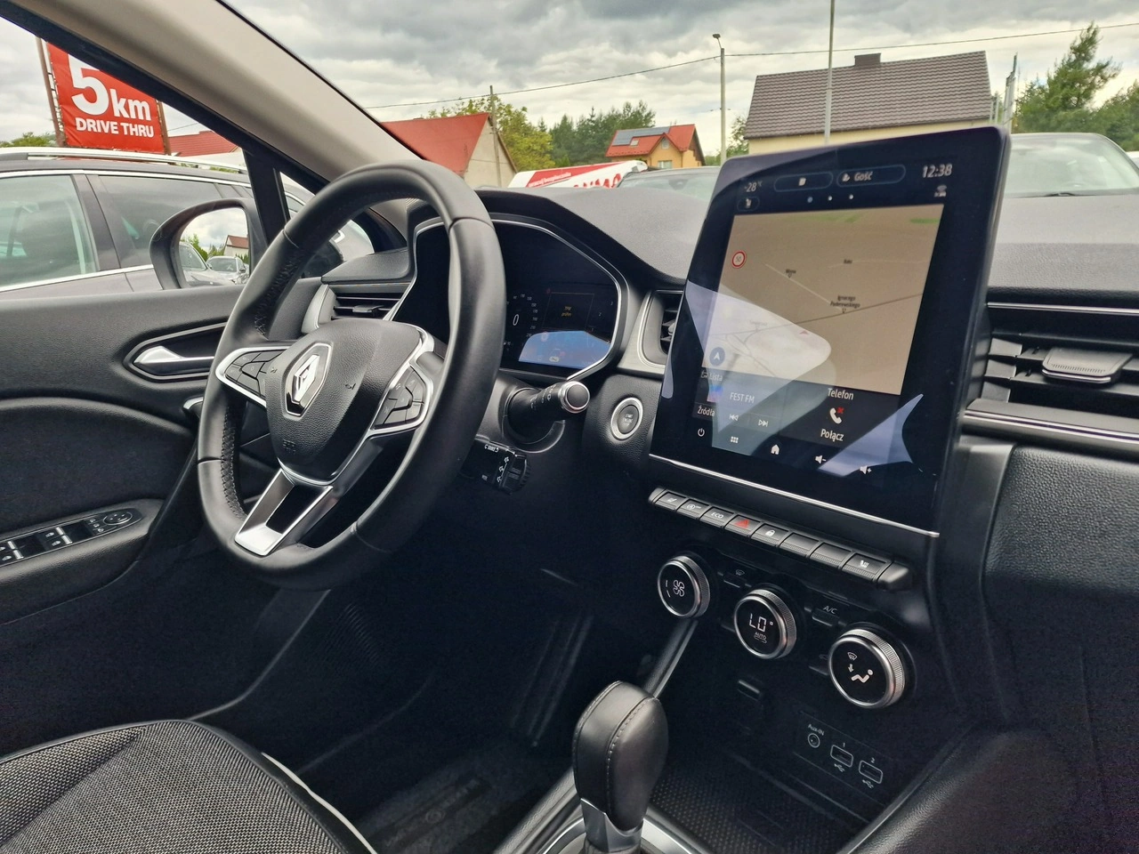 Renault Captur - Zdjęcie 25