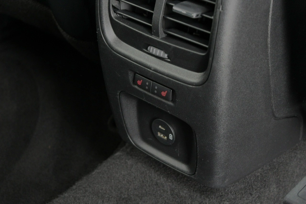 Ford Kuga - Zdjęcie 20