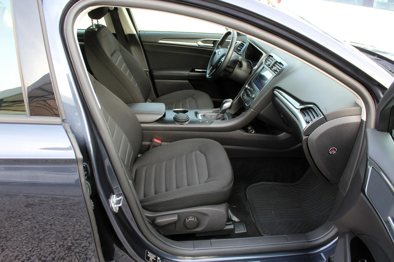Ford Mondeo SW - Zdjęcie 8