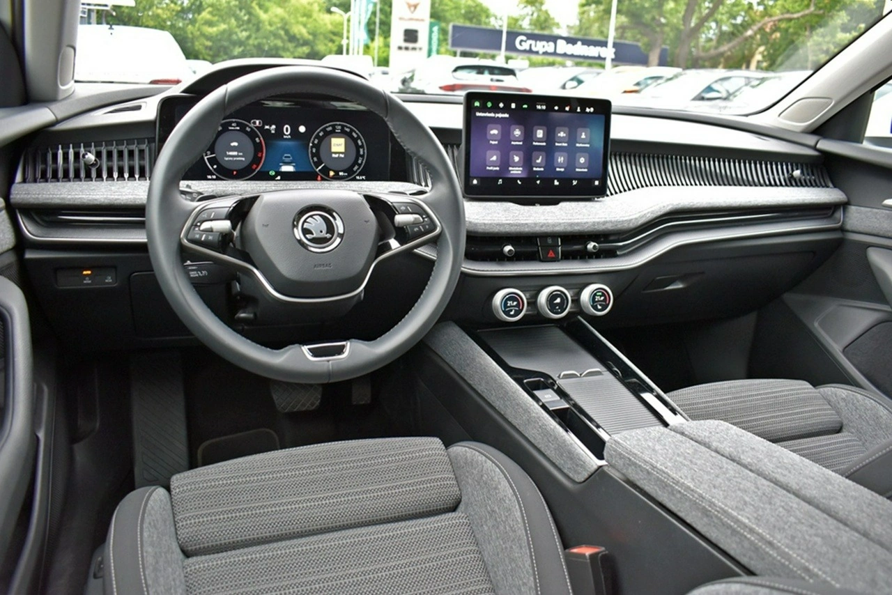 Skoda Superb - Zdjęcie 13