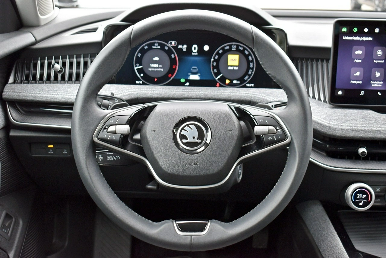 Skoda Superb - Zdjęcie 15