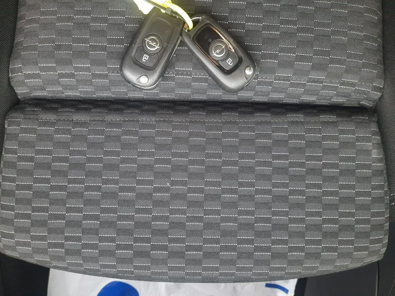 Opel Astra - Zdjęcie 40