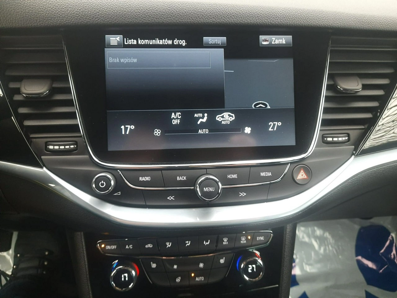 Opel Astra - Zdjęcie 21