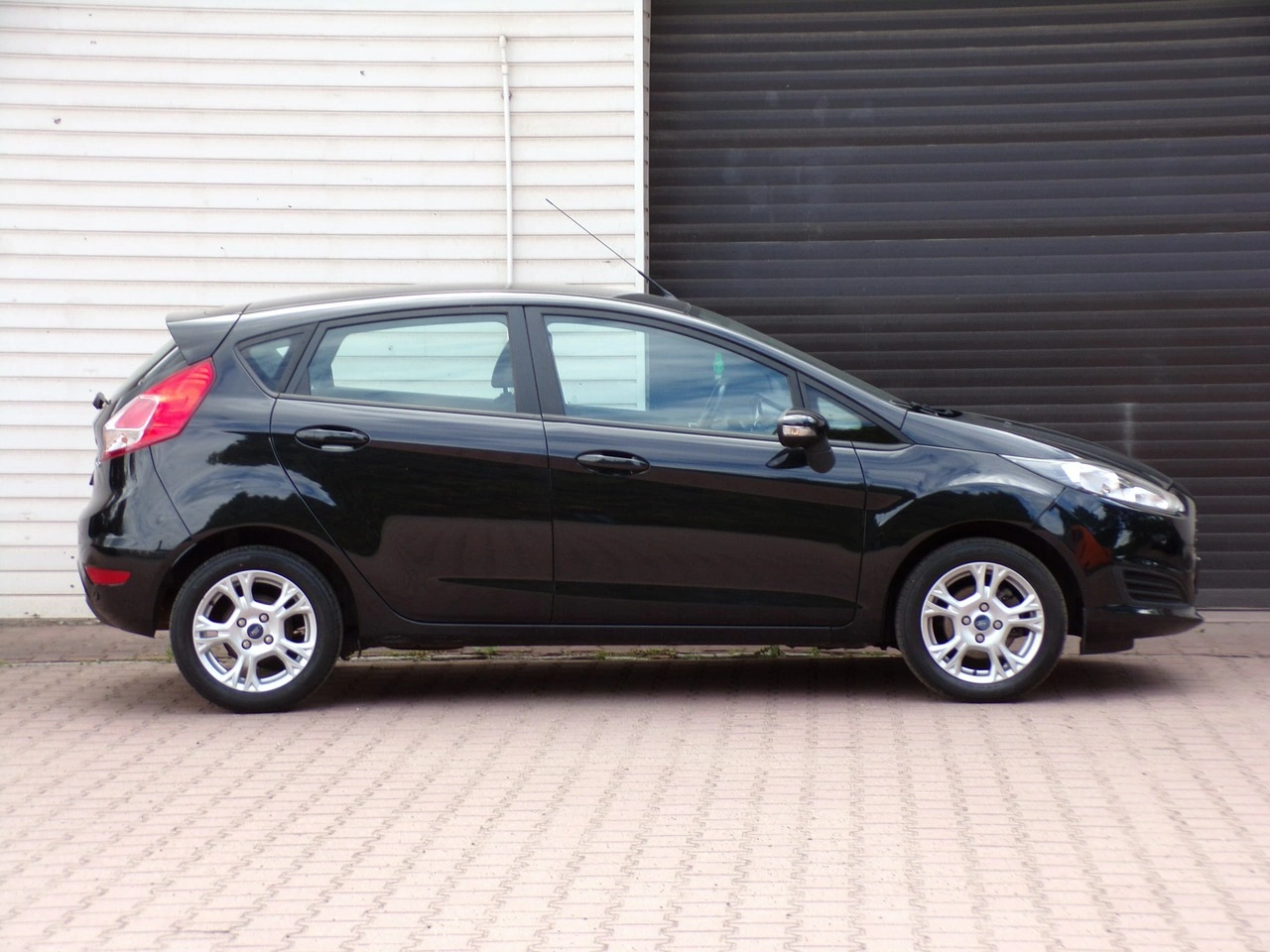 Ford Fiesta - Zdjęcie 11