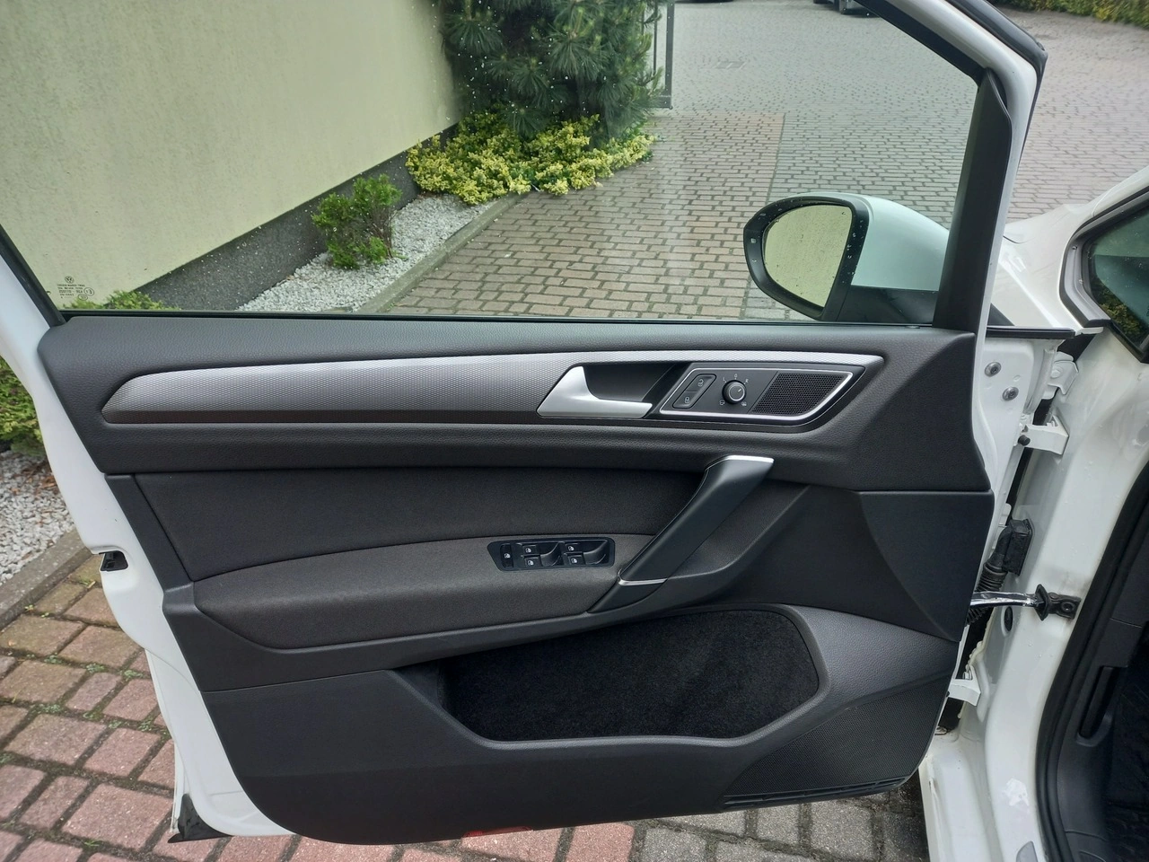 Volkswagen Golf Sportsvan - Zdjęcie 29