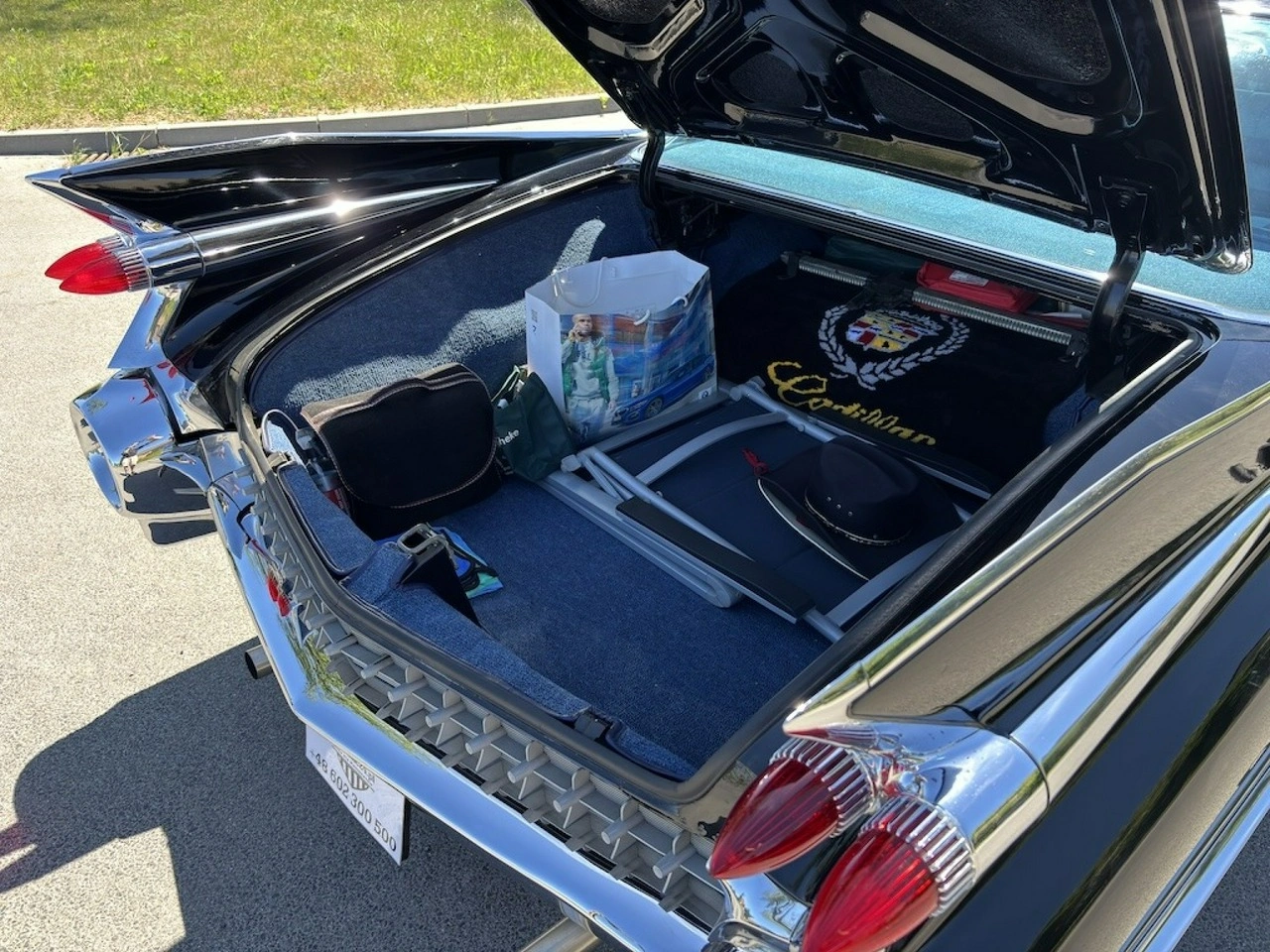Cadillac Deville - Zdjęcie 13