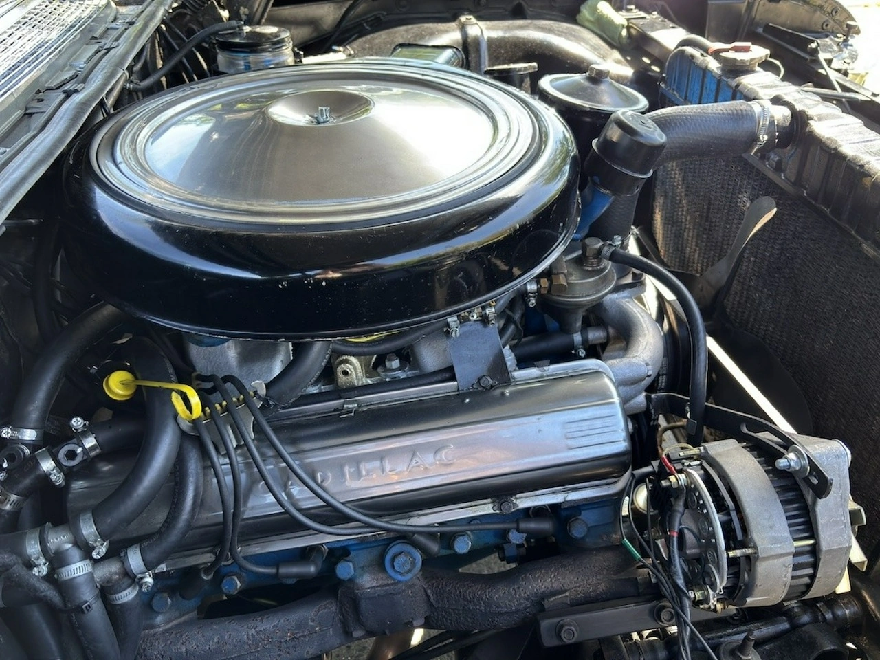 Cadillac Deville - Zdjęcie 14