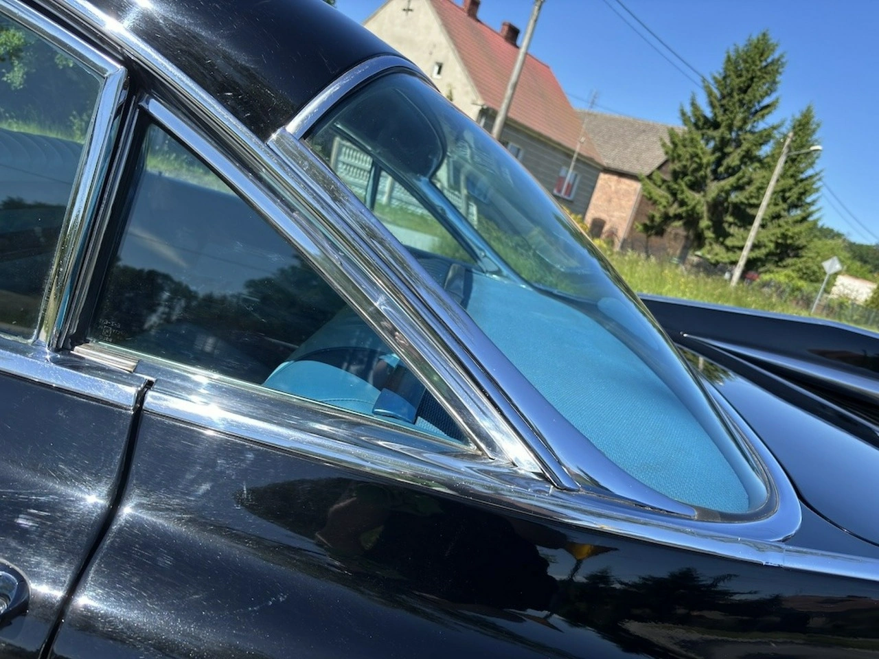 Cadillac Deville - Zdjęcie 24