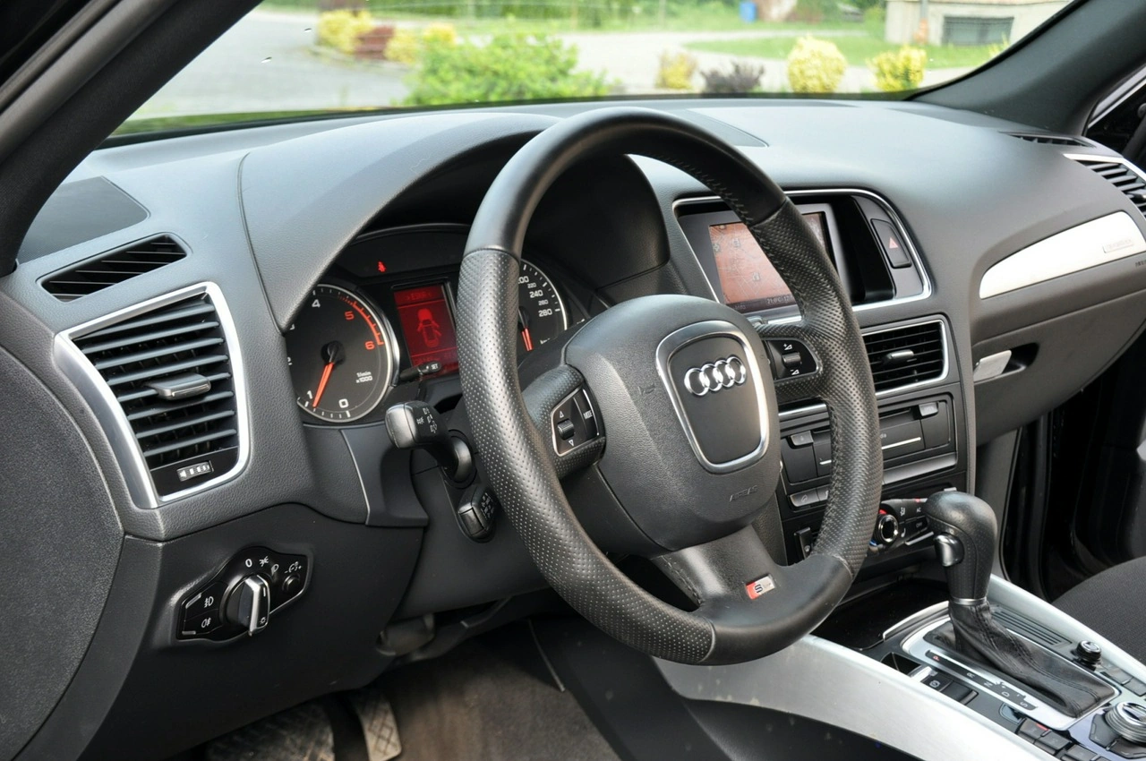 Audi Q5 - Zdjęcie 22