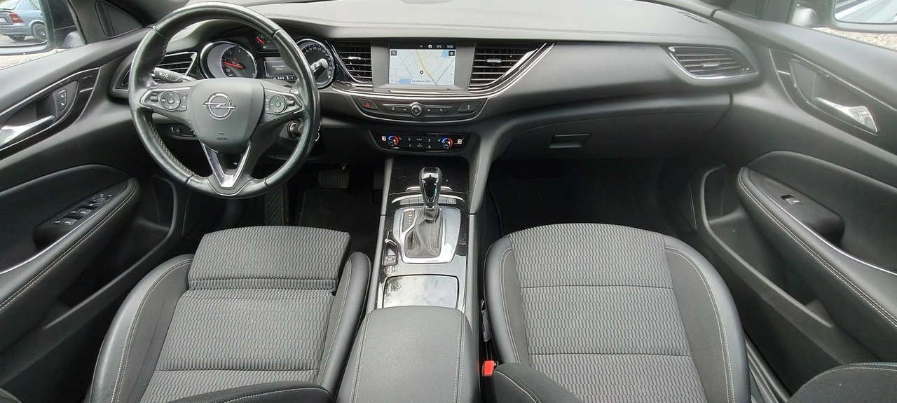 Opel Insignia - Zdjęcie 7