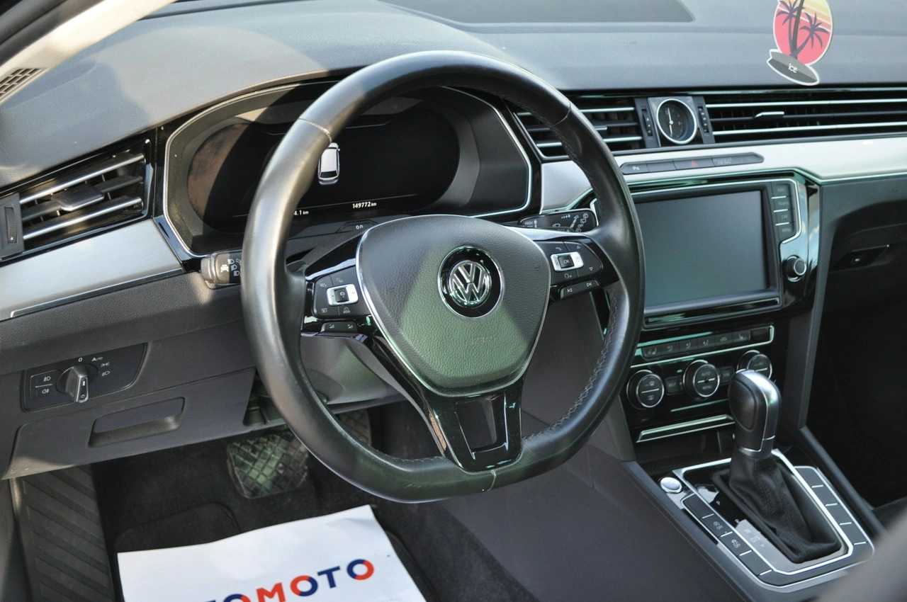 Volkswagen Passat - Zdjęcie 16