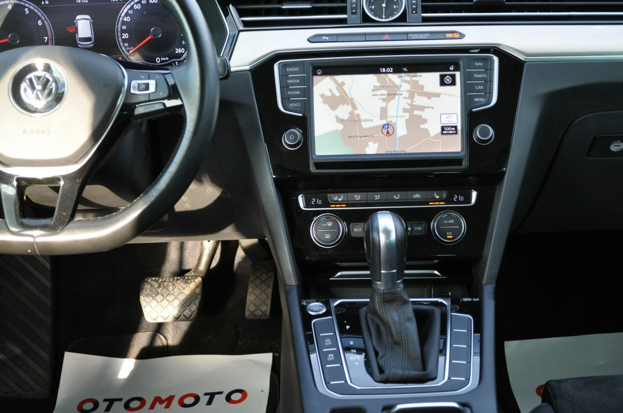 Volkswagen Passat - Zdjęcie 19