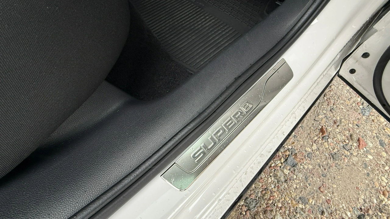 Skoda Superb - Zdjęcie 13