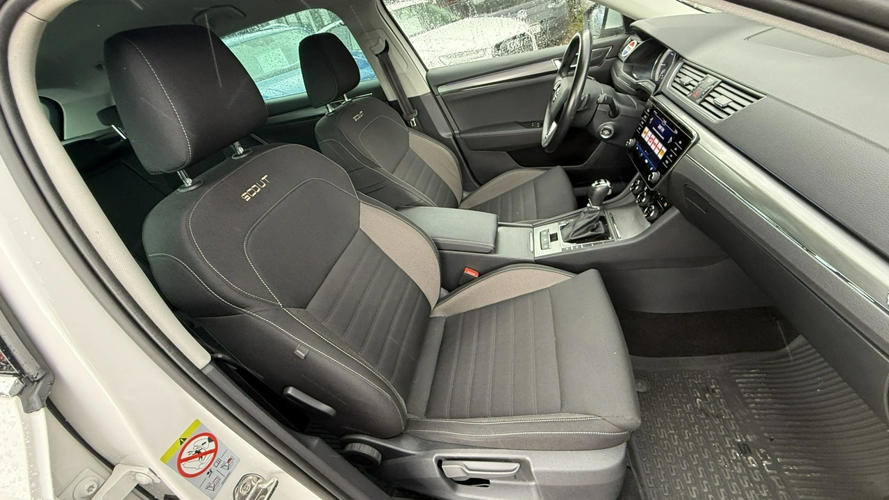 Skoda Superb - Zdjęcie 15
