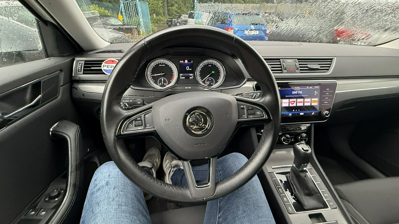 Skoda Superb - Zdjęcie 22