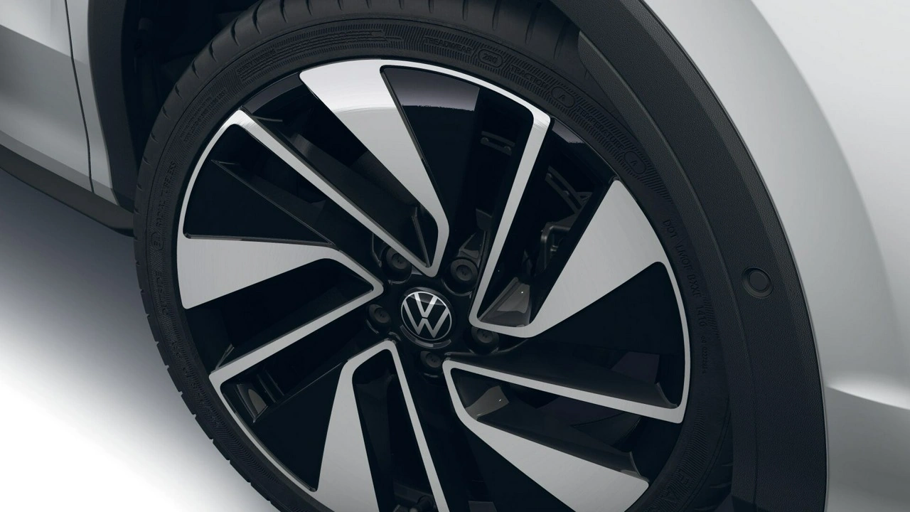 Volkswagen T-Roc - Zdjęcie 4
