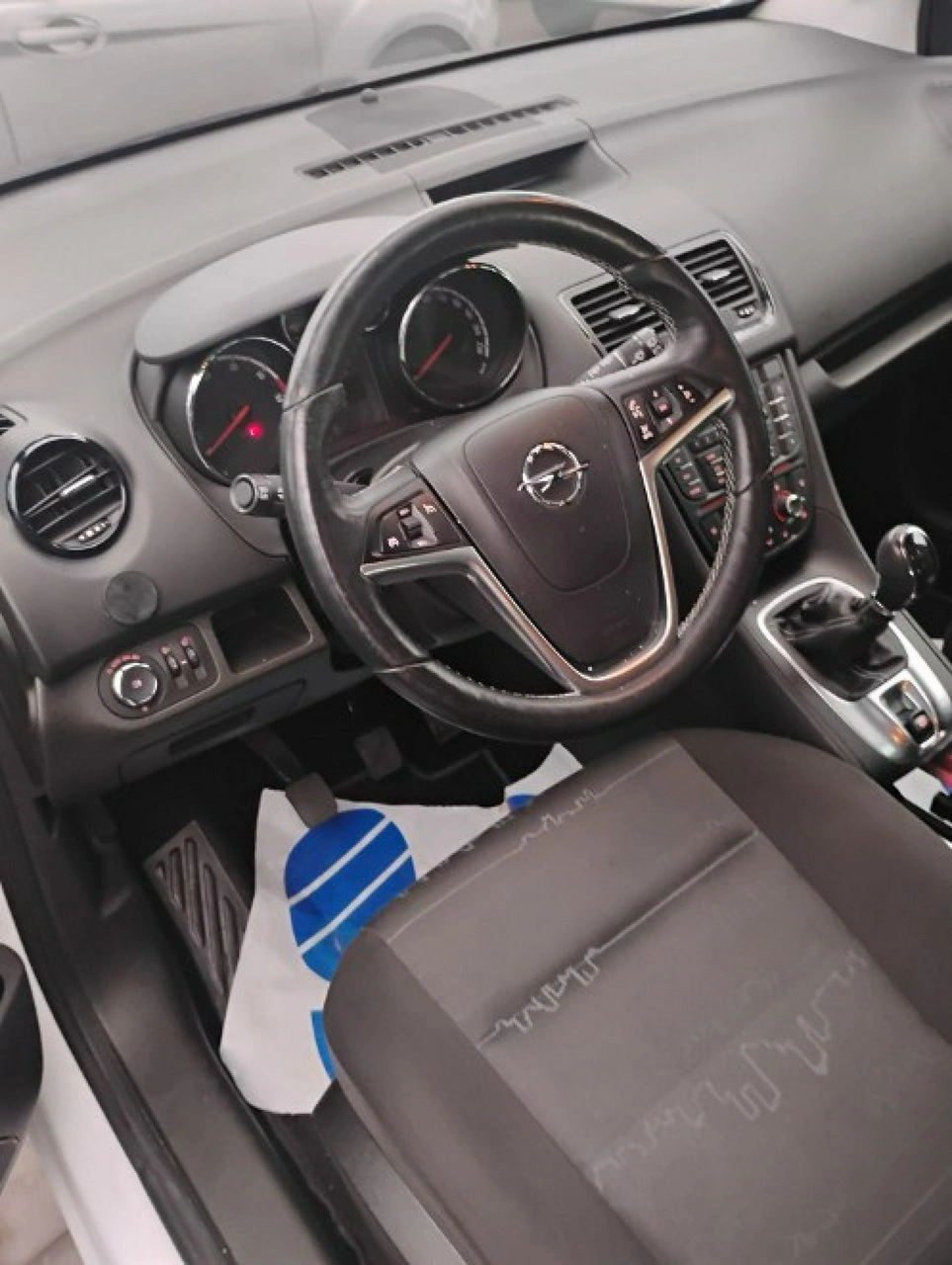 Opel Meriva - Zdjęcie 9