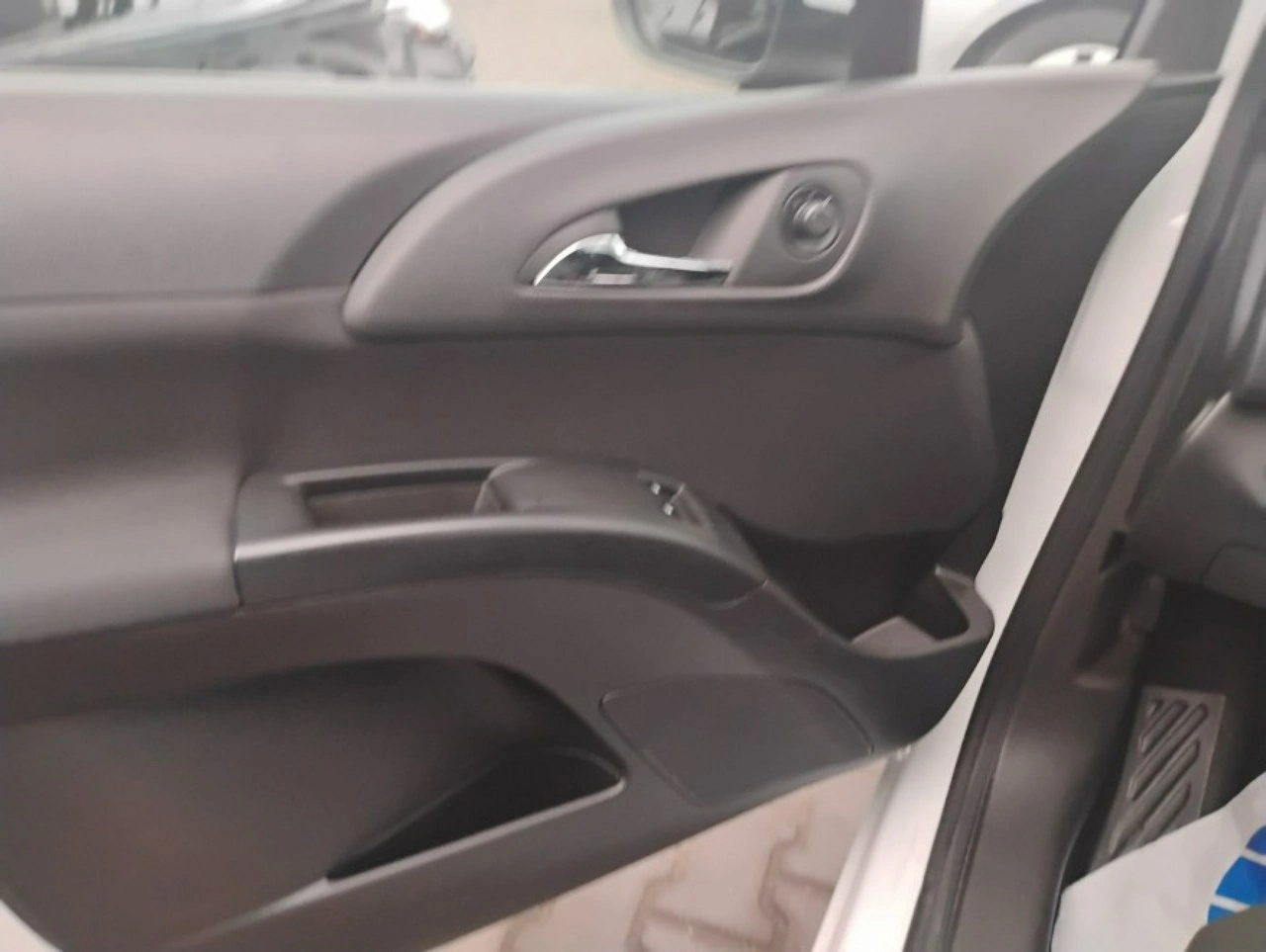 Opel Meriva - Zdjęcie 16